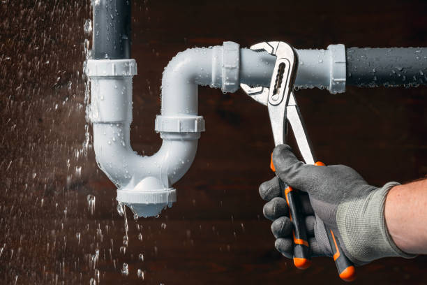 Professional Pipe Repair technician working in Columbus, MI